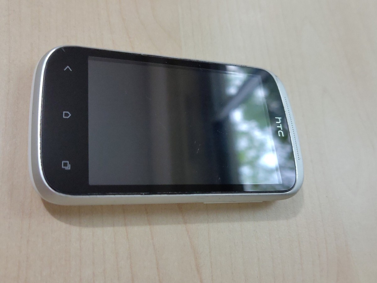 HTC desire C Blanc Android 4.0.3 Smartphone Désimlocké Bon État + Cable