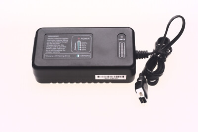 14.4V MOTOCADDY LITHUIM GOLF BATTERY CHARGER 2.8 AMP WHITE & BLACK CONNECTOR