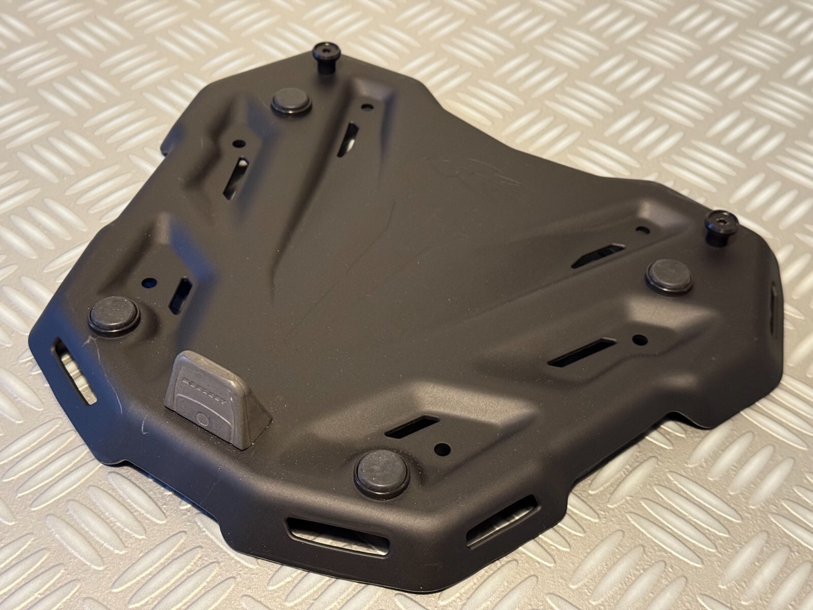 Kappa KM9B Black Aluminium Monokey Motorcycle Top Box Plate Givi & Kappa Racks