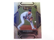 2022 Panini Select Baseball Yuli Gurriel Diamond Level Base Card #292 Astros