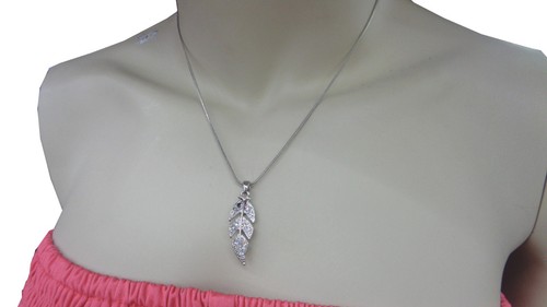 Collar Boho Hipster Hoja Pluma Cristal Deslumbrante - Imagen 2 de 4