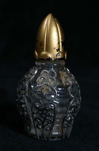 Vintage Filigree Wrapped Miniature Glass Perfume Bottle w/ Applicator (A1) - Picture 6 of 6