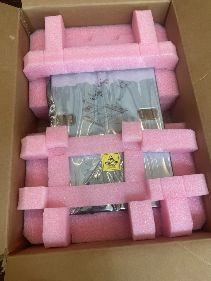 Pure Storage 83-0169-00 Flash Array X20 R2 controller. 192gb memory. procs. - Image 4 of 4