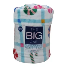 The Big One Oversized Plush Throw Blanket 5'x6' Candy Pattern Faux Fur Holiday