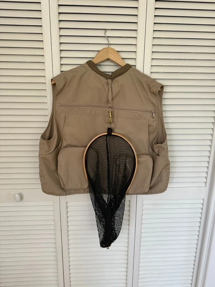 Chaleco de pesca con mosca Orvis y red de madera - Talla L - Bolsillos rellenos de accesorios  Foto 2 de 4