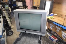Toshiba 20AF46 20" CRT TV Component S-Video No Remote Retro Gaming Flat