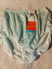 VTG Warner's Perfect Measures 100 Nylon W/ Lace Soft Silky Panties Sz 8