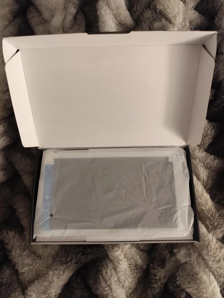 Archos T101 wifi 2GB RAM, 16GB, WLAN, 25,7 cm (10,1 Zoll) - Weiß - Bild 3 von 4