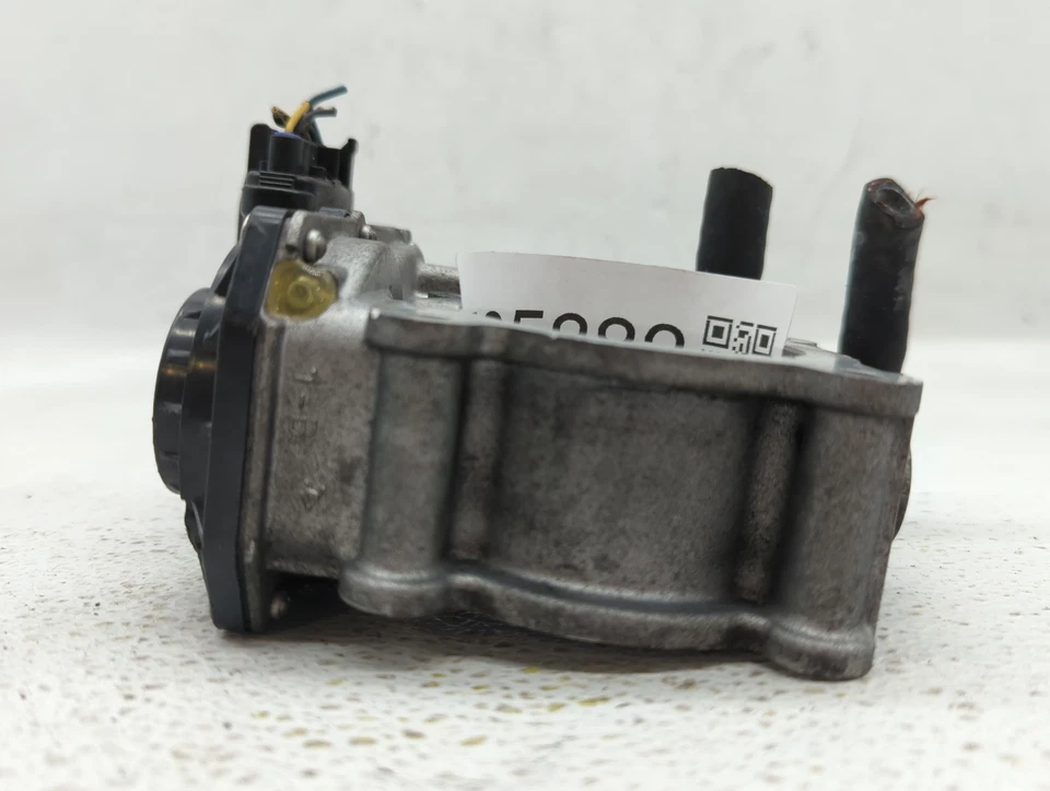 Cuerpo del acelerador Nissan Nv200 L8A3E Foto 3 de 4