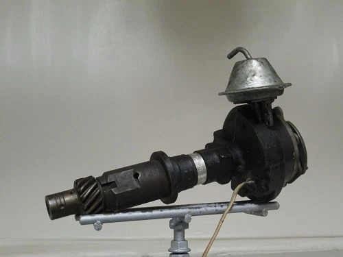 Pontiac 1963 6,4 L 389ci V8 Delco Remy distribuidor #1111027 DC: 2M1 Foto 3 de 4