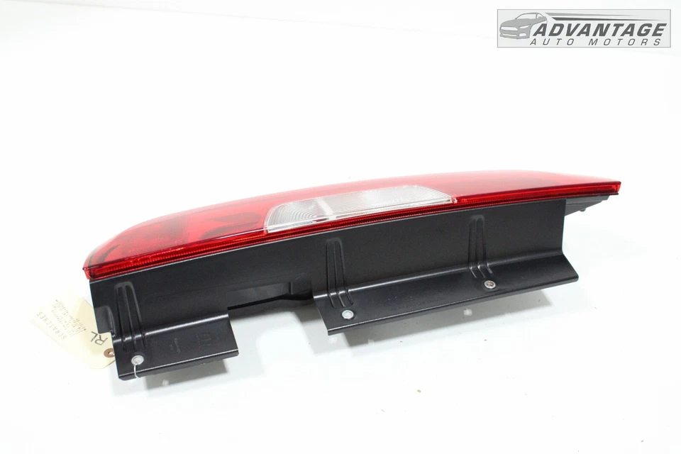 2015-2022 RAM PROMASTER CITY REAR LEFT SIDE TAILLIGHT STOP BRAKE LAMP OEM - Image 2 of 4