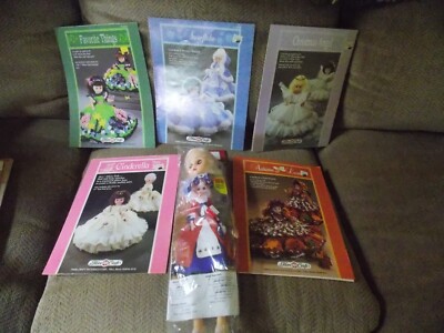 Fibre Craft 15'' doll and 5 Crochet books