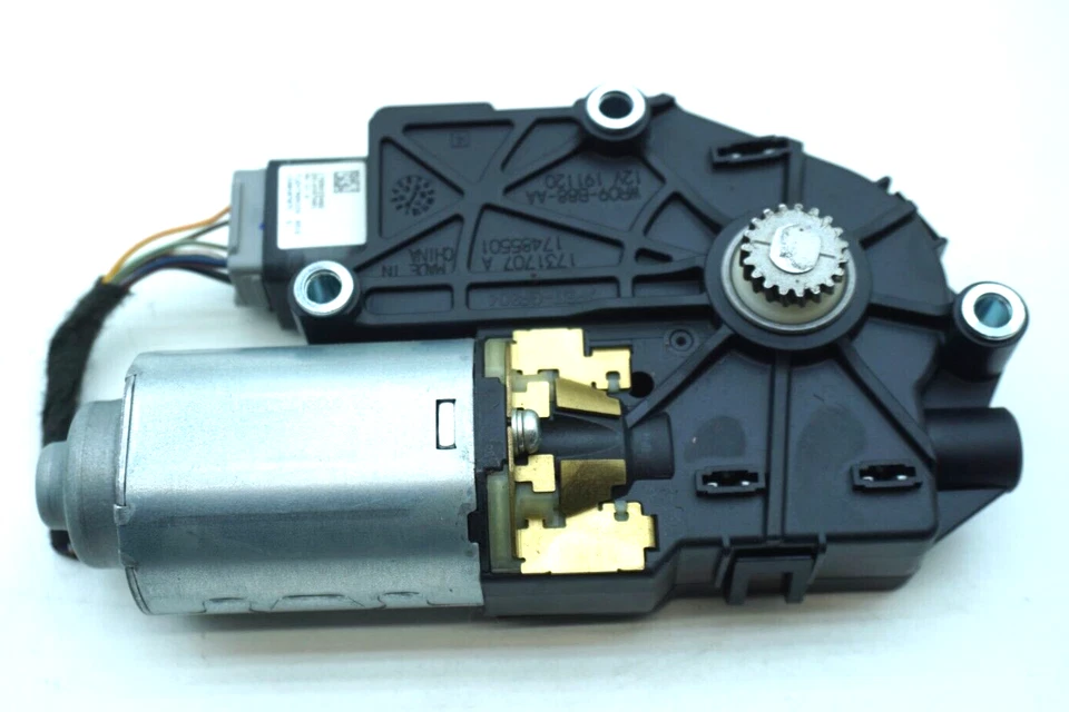 2018-2022 FORD ECOSPORT UPPER SLIDING ROOF SUNROOF MOONROOF DRIVE MOTOR OEM - Image 4 of 4