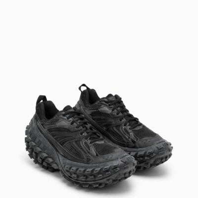 スニーカー BALENCIAGA Women Sneakers 685611W2RA6 1000 Black BALENCIAGO 685613W2RA61000 MEN'S DEFENDER SNEAKERS IN BLACK