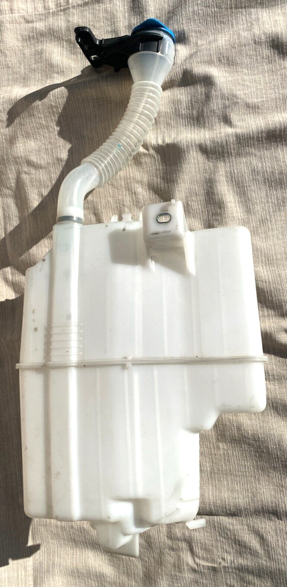 2017-2023 MAZDA CX5 GENUINE WINDSHIELD WASHER FLUID RESERVOIR TANK
