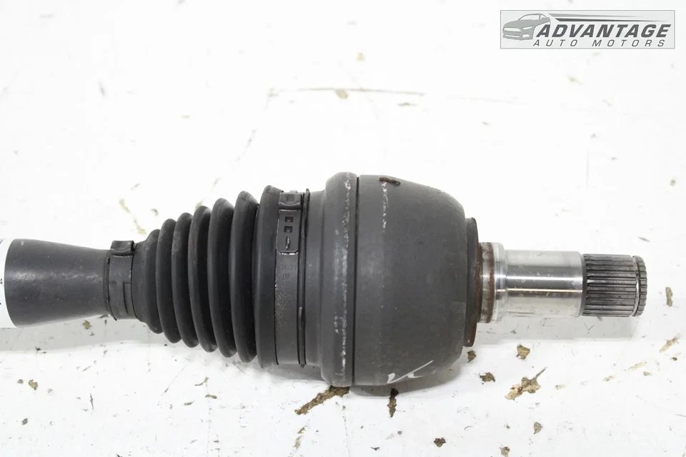 Mercedes-Benz CLA250 C117 2014-2019 eje articulado delantero izquierdo CV U OEM Foto 4 de 4