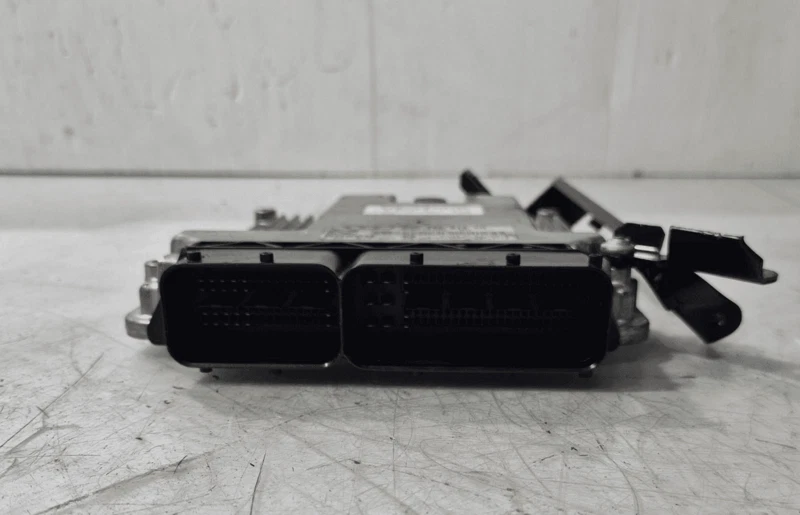 CENTRALINA INIEZIONE AUDI A4 8E 2.0 16V TDI Ber. 2004-2008 14b9c8 - Immagine 2 di 4