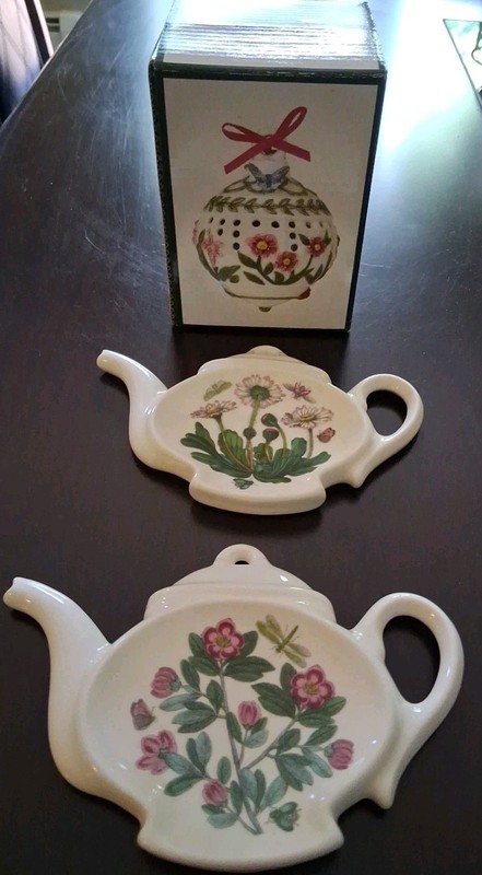Portmeiron Botanic Garden  Ornament & 2 Different Teabag Holders