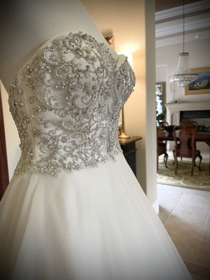 matthew christopher wedding dress designer Matthew Christopher  Bridal Trousseau 