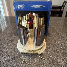 Wonder Woman Prop Replica Tiara Bracelets Lasso Justice League Dc Comics