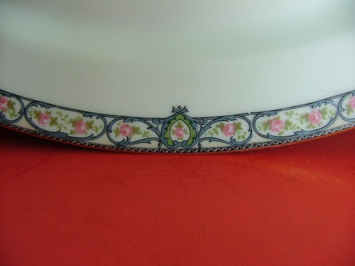 WG & CO. WM GUERIN , PINK ROSES, BLUE SCROLLS ON RIM 14" OVAL PLATTER - Picture 2 of 6