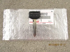 81 - 84 TOYOTA STARLET MASTER UNCUT KEY BLANK BRAND NEW