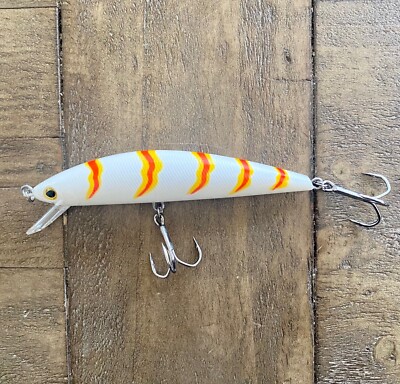 AON Jerk bait: -Swimming & Sinking 4 3/4 -1.5oz  TUNA ,YELLOW TAIL, Bonito, Mahi