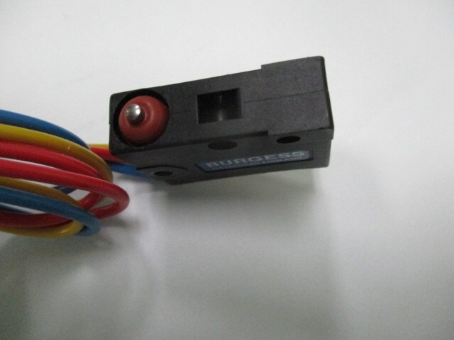Rolls Royce Silver Spur, Spirit, Bentley central locking door switch UD25602 NOS