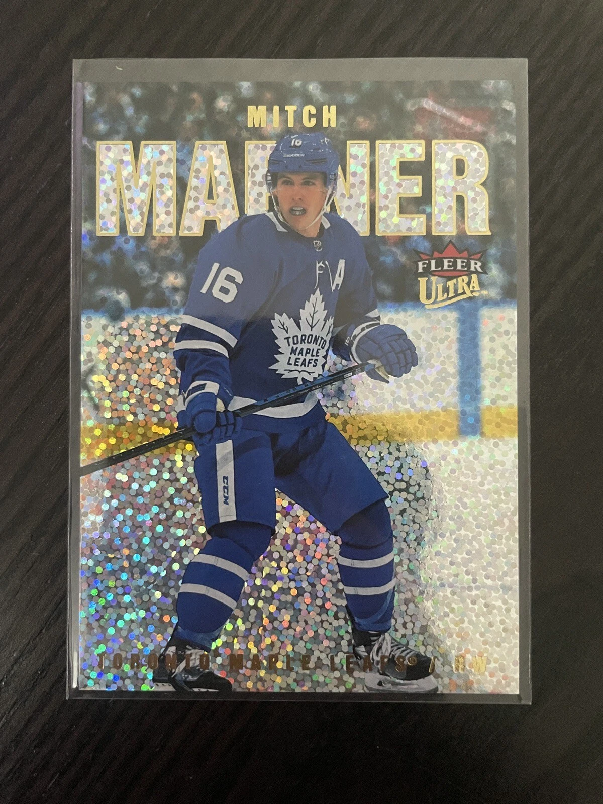 2021-22 Fleer Ultra Hockey Mitch Marner #191 Speckled Rainbow Foil Parallel