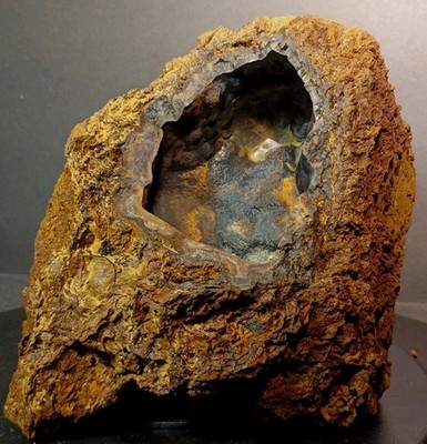 4.4lb Ketcherside Gap Boxwork Vug - Botryoidal Hematite & Pyrolusite w/...