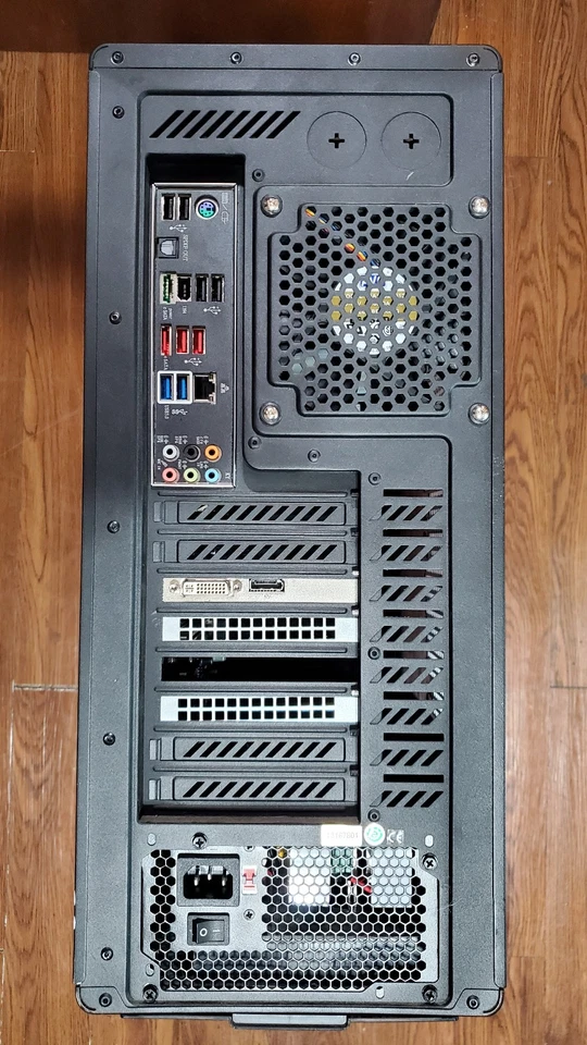 ASUS SABERTOOTH X58 Retro Gaming PC Intel i7-950 3.07GHz 12GB DDR3 Quadro K620 - Image 3 of 4