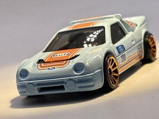 Hot Wheels??1984 Ford RS200 1:64