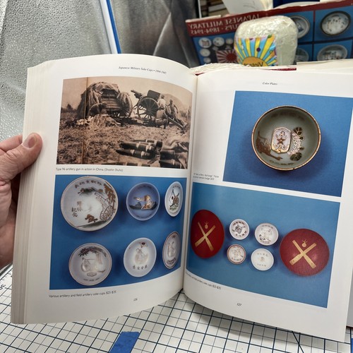 Japanese Military Sake Cups 1894-1945 Values Dan King 2004 1st Ed Japan History - Picture 18 of 23