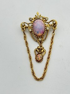 Authentic SPHINX OF ENGLAND BROOCH FIERY DRAGONS BREATH OPAL GLASS GOLD PLATED A2299