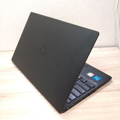 Fujitsu Lifebook U9312/K Core i5-1245U 2.50GHz 8GB SSD 256GB Win