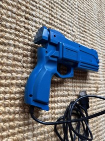 Virtua Cop Bundle - Virtua Cop 2 & Virtua Gun/Light Gun (Sega Saturn, 1996)