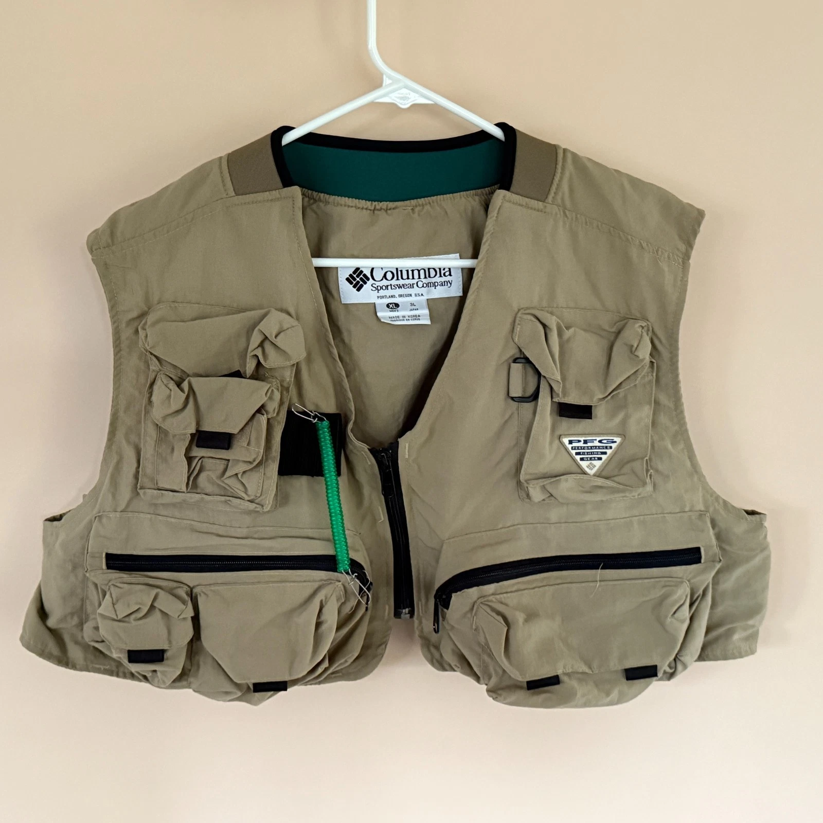 Columbia PFG Utility Fishing Vest Khaki Pockets Men's Size XL