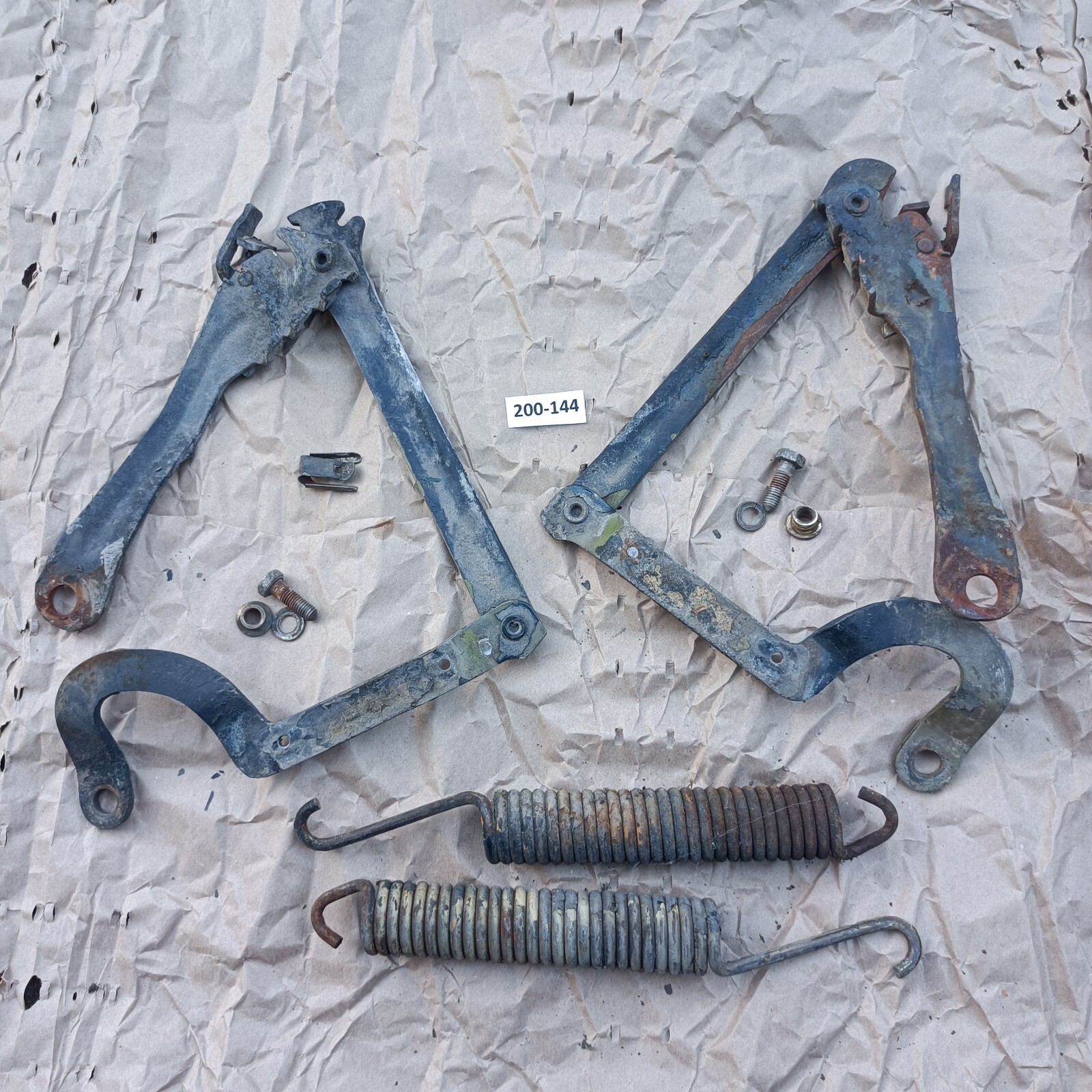 Mercedes Benz W123 Hood hinges SET USED 200D 240D 230E 300D eBay