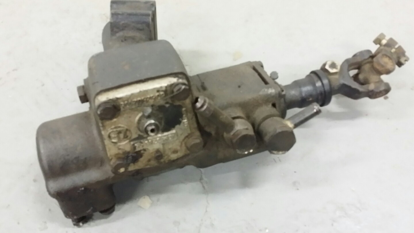1967 MASERATI GHIBLI ZF POWER STEERING GEARBOX