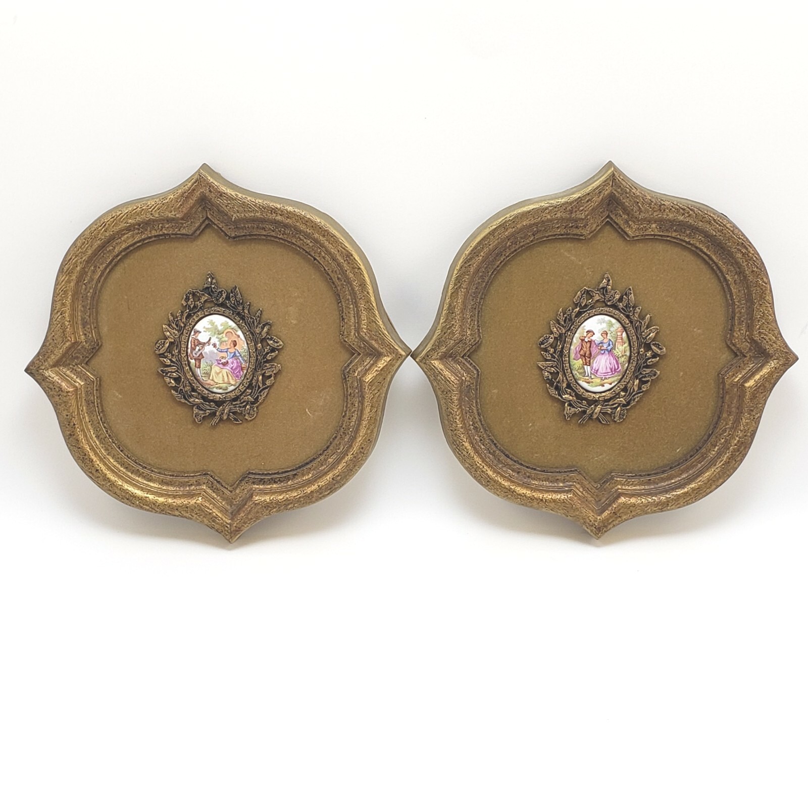 Fragonard Porcelain Courting Couple Framed Medallion Velvet Dark Academia (2)