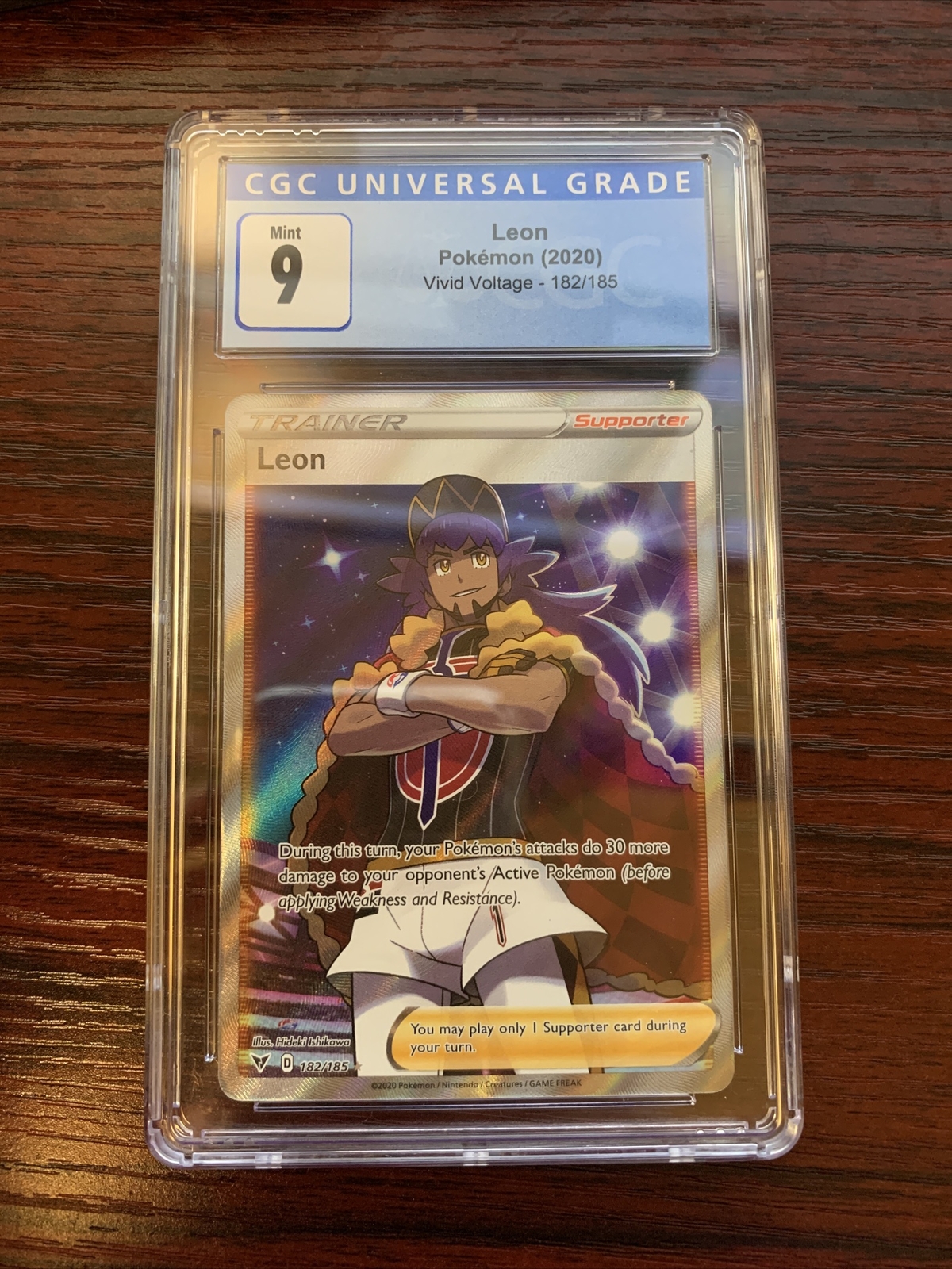 CGC 9 - Leon - Full Art Vivid Voltage 182/185