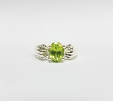 1.30 CARAT GREEN PERIDOT STERLING SILVER RING SIZE 8 1/4