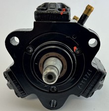 Bosch 0445010006 Einspritzpumpe für Alfa Romeo 156 & 166 2.4 JTD