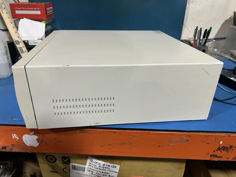 Estuche de computadora de escritorio vintage Inwin H500 beige ATX - para PC/dormitorio retro Foto 4 de 4