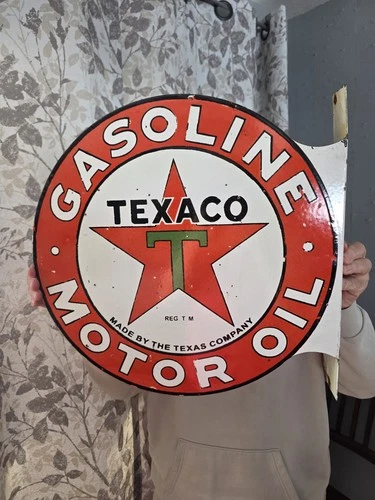 VINTAGE TEXACO DOUBLE-SIDED FLANGE PORCELAIN GAS SIGN 17" X 17"
