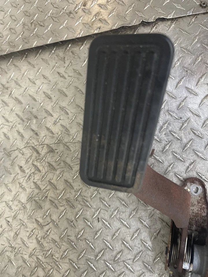 2002 GMC YUKON DENALI GAS PEDAL DRIVE BY ELECTRIC OEM TESTED - Imagem 2 de 4