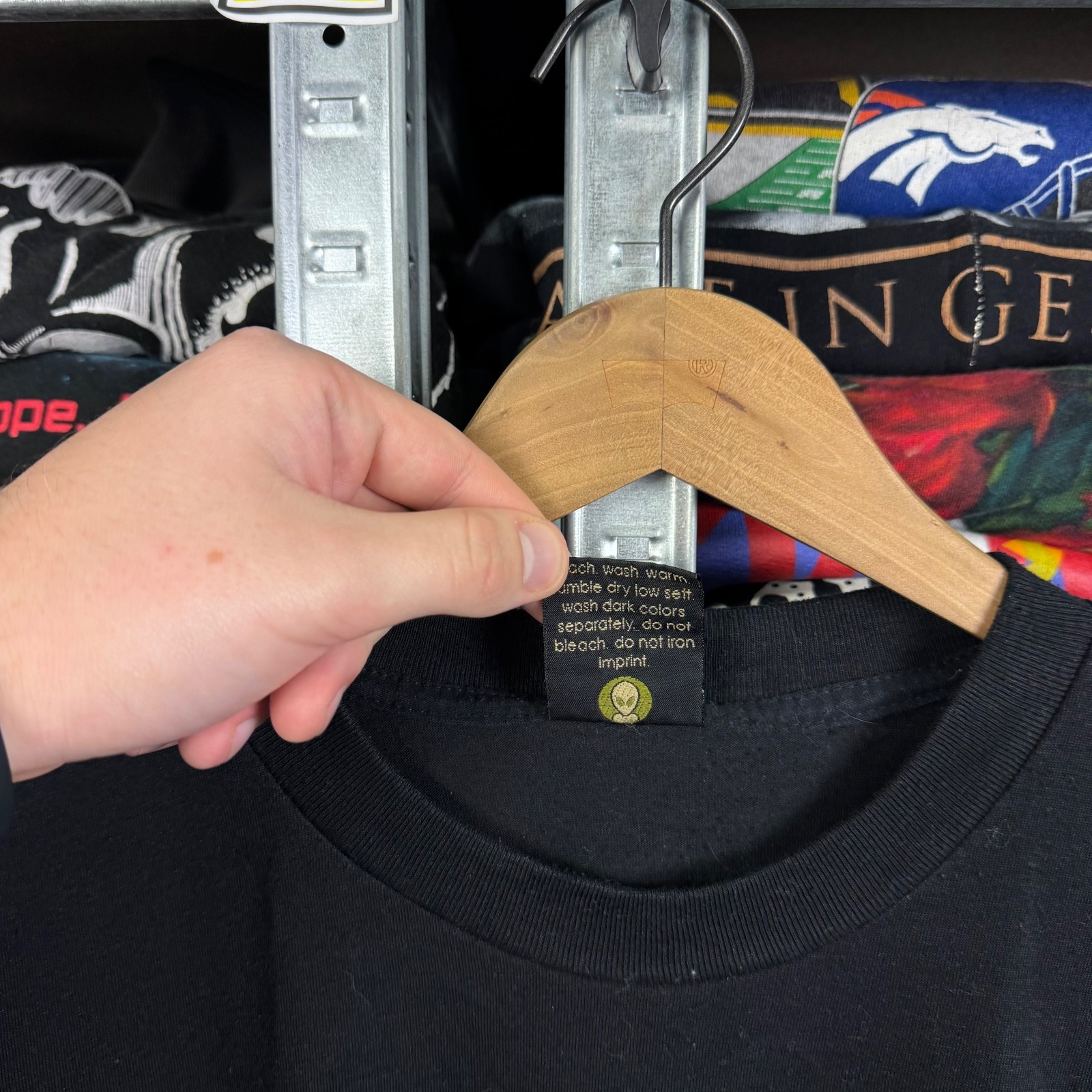 VINTAGE 90s ALIEN WORKSHOP ALIENATED SKATEBOARDS … - image 5