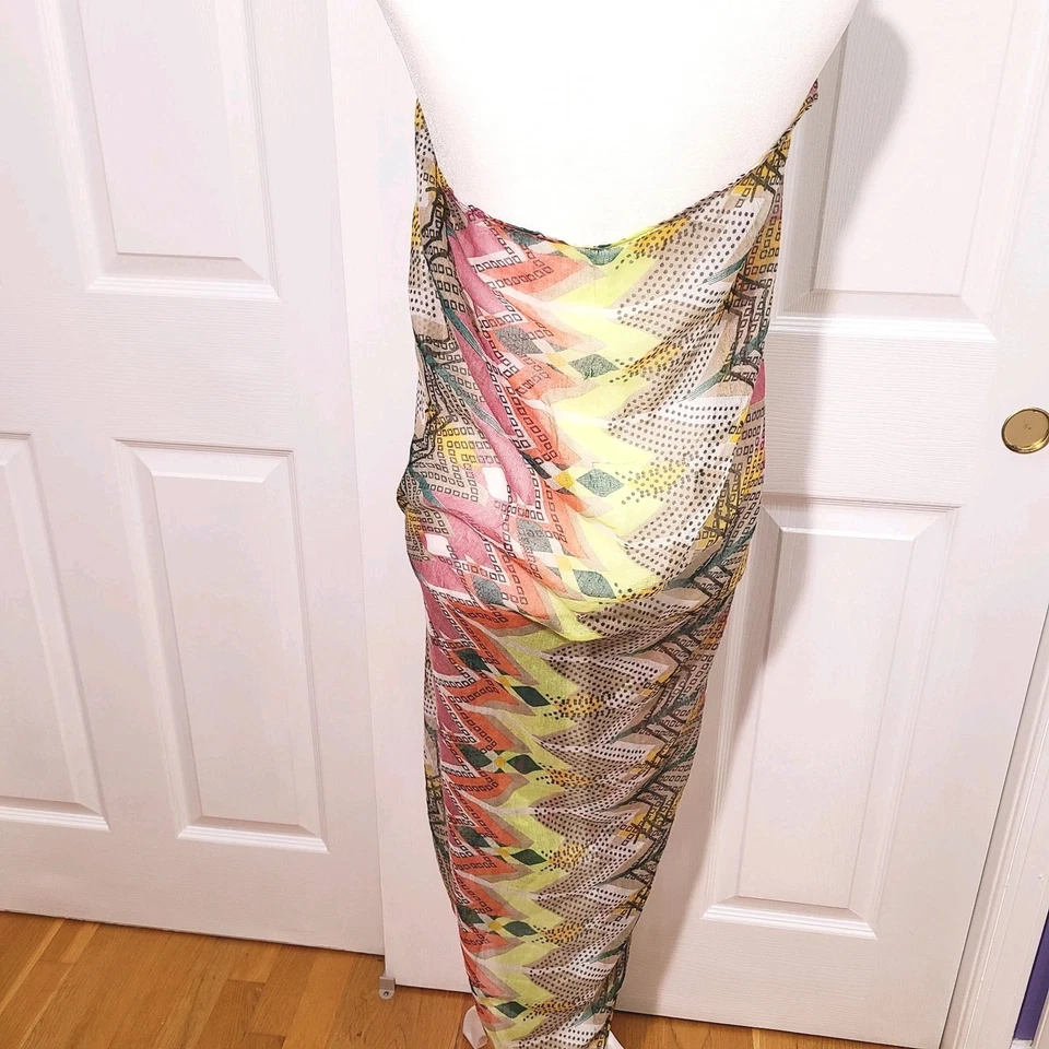 Women's Pareo Geometric Bright Multicolor Sarong Wrap Beach Cover Up 70"x42" - Image 4 of 4