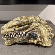 VINTAGE Godzilla 1998 Rubber Display Mask Hat Toho Co Ltd Costume/ Collectible