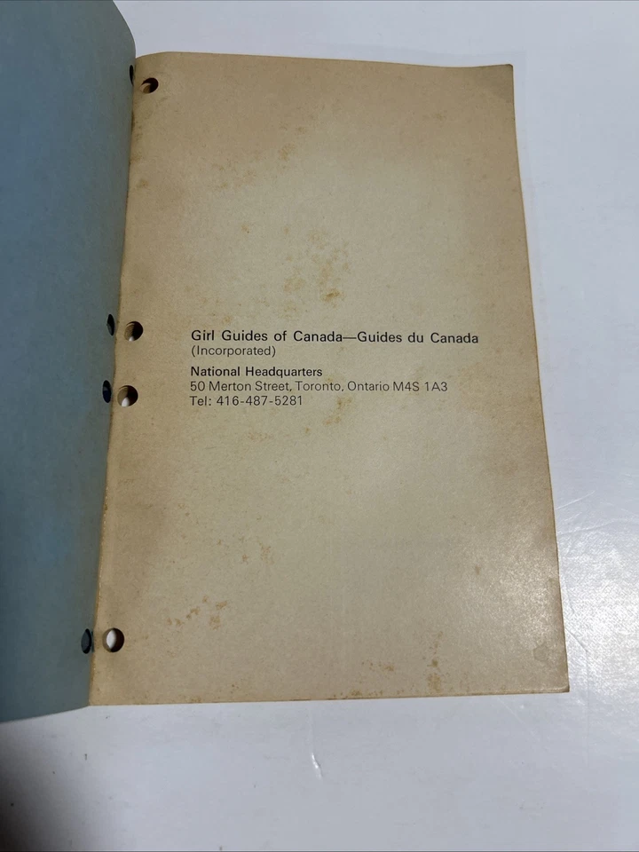 VTG Girl Guides of Canada Guiding for you! Program Uniform…1977 FREE SHIP US/CAD - Image 2 of 4